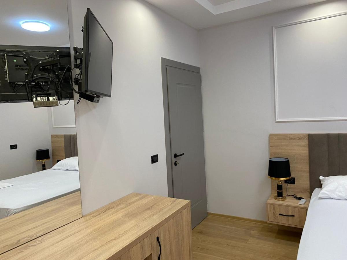 Hotel Golden Elbasan Dış mekan fotoğraf