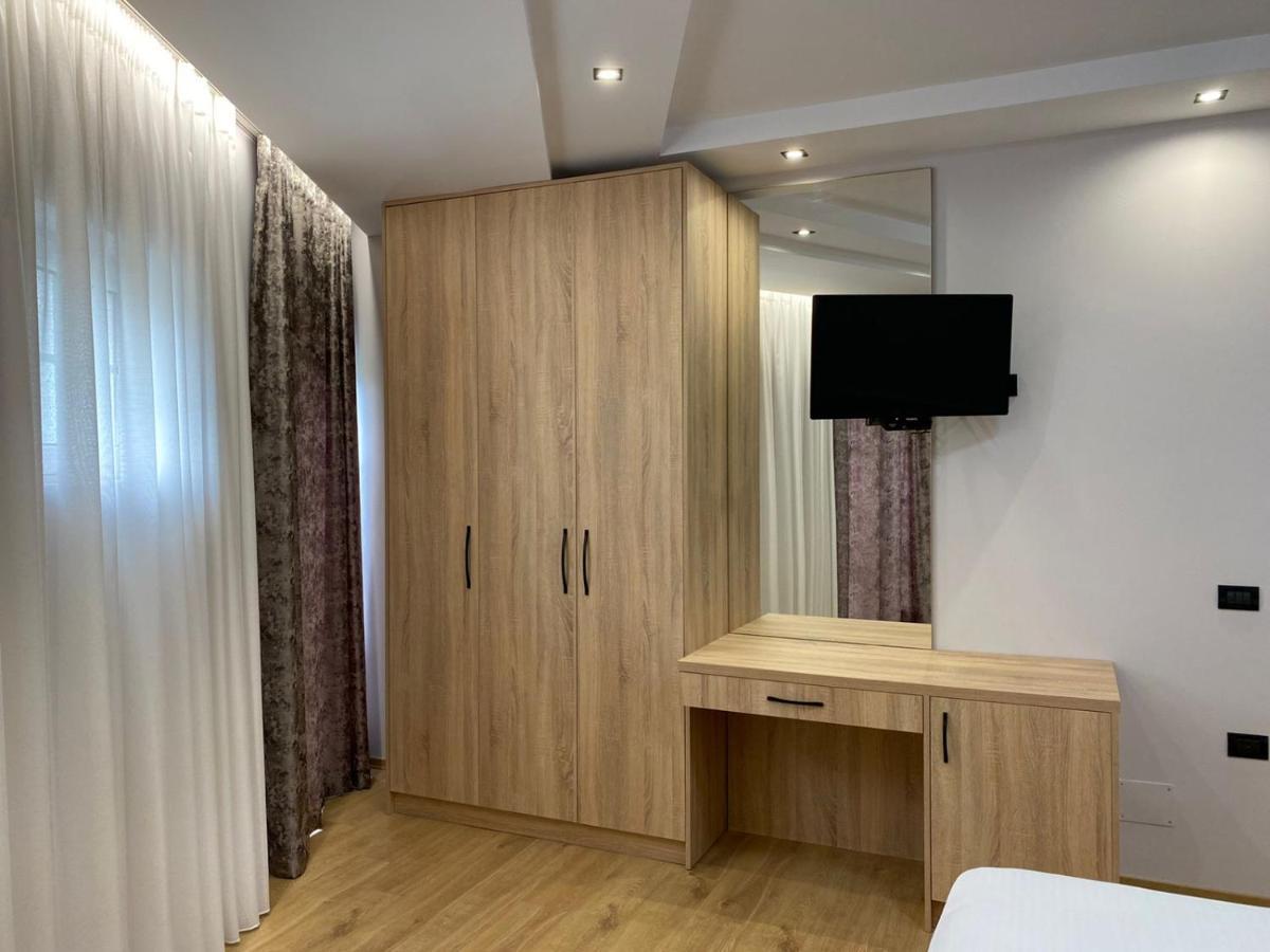 Hotel Golden Elbasan Dış mekan fotoğraf
