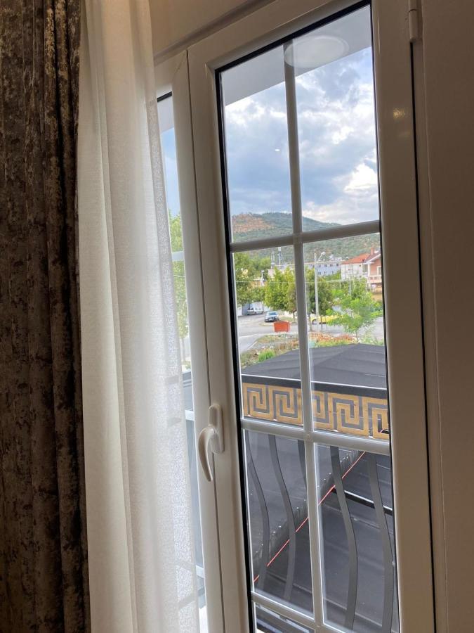 Hotel Golden Elbasan Dış mekan fotoğraf